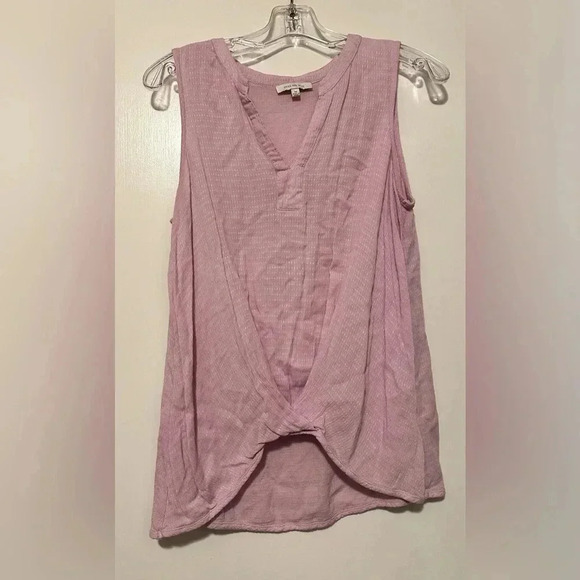 Skies are blue lilac sleeveless blouse size M - Picture 1 of 7
